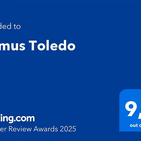 Domus *