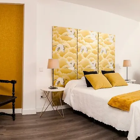 Domus Apartment